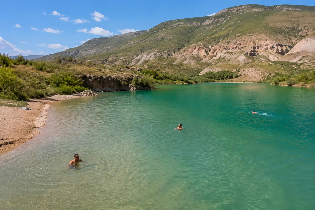 Купание в реке Или